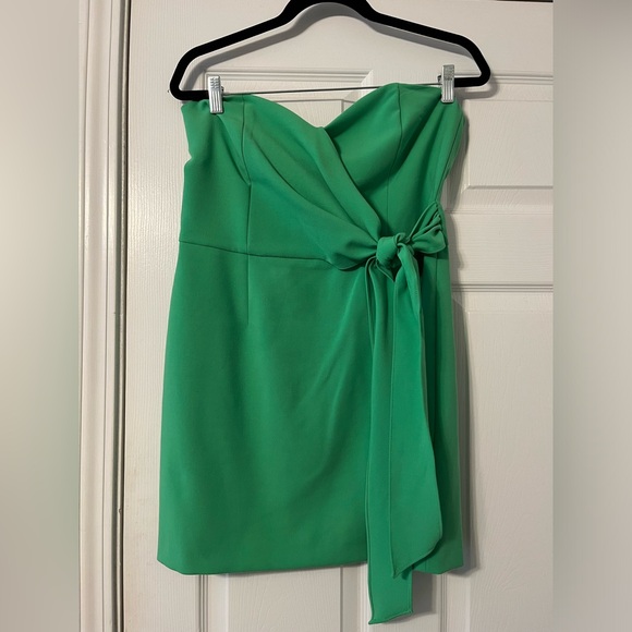 French Connection Whisper Strapless Bow Dress - Picture 4 of 5